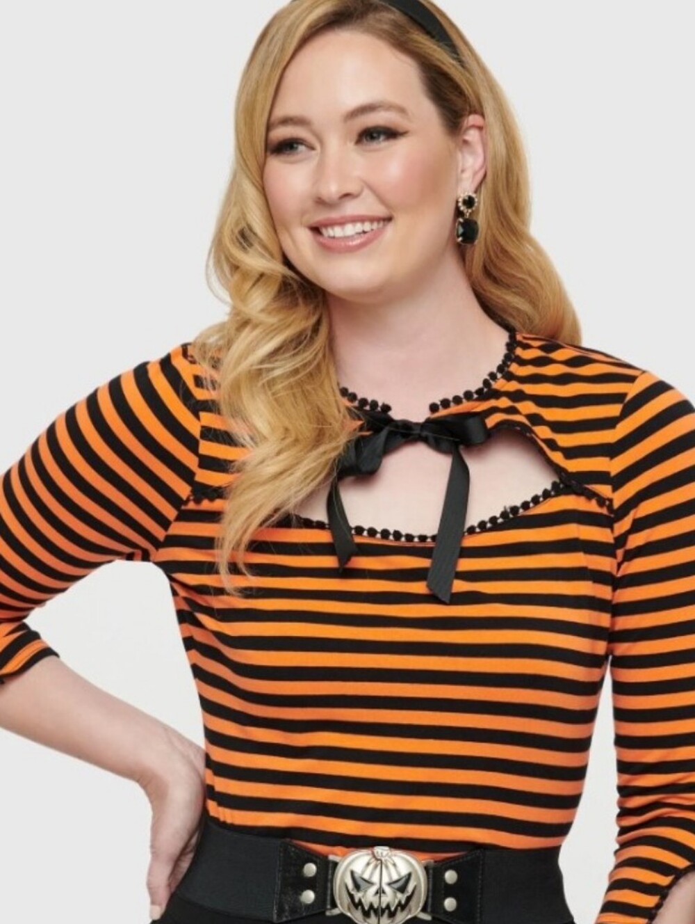 NEW Unique Vintage Halloween Black & Orange Striped Bow Tie Slit 3/4 Sleeve Top